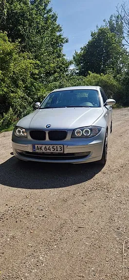 BMW 118D 2008 photo 4