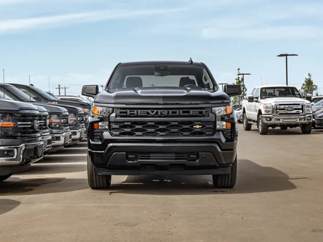 Chevrolet Silverado 1500 2026 photo 3
