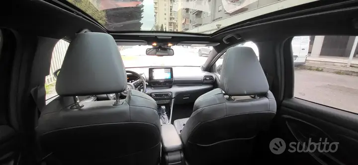 Toyota Yaris 2022 photo 3
