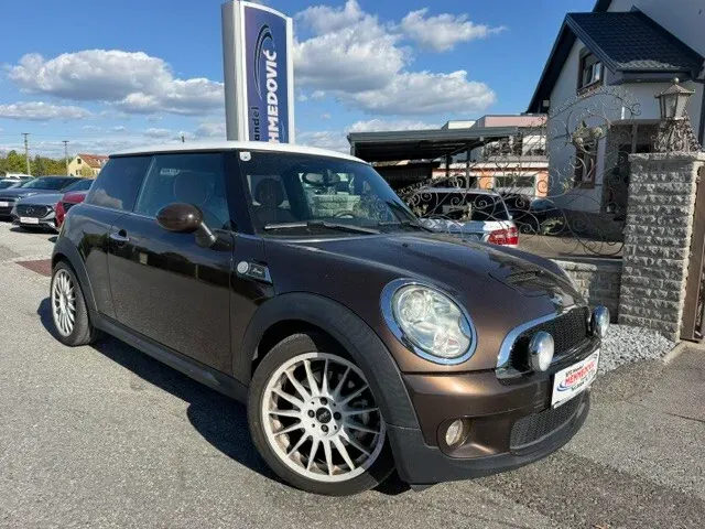 Mini Cooper S 2009 photo 2