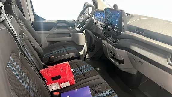 Ford E-Custom 2026 photo 3