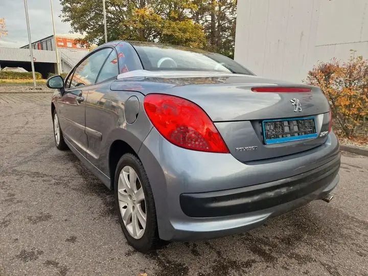 Peugeot 207
