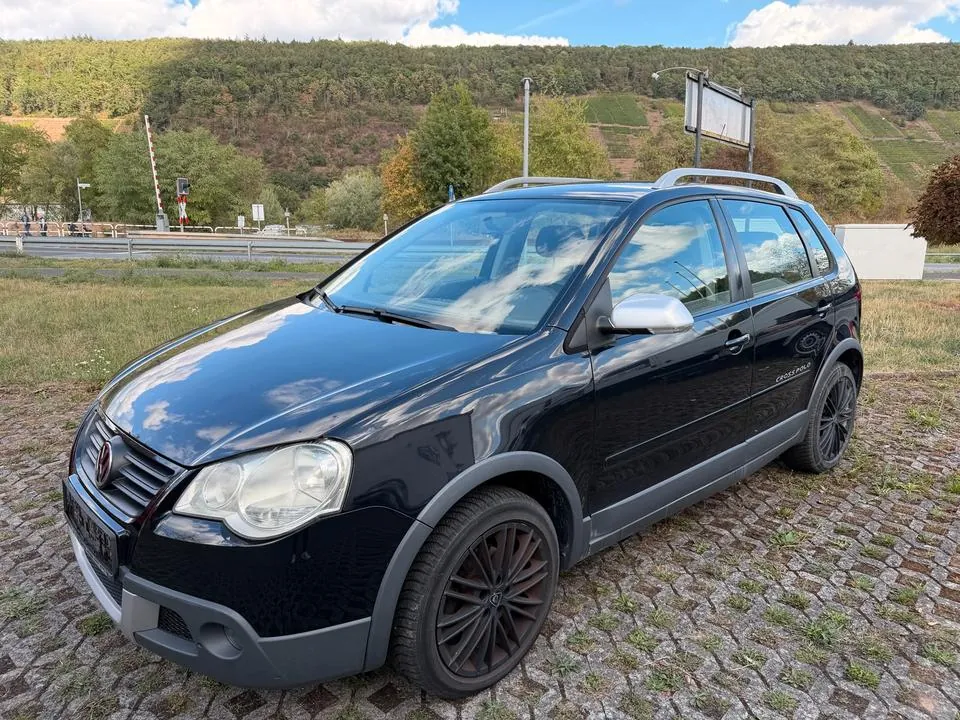 Volkswagen Cross Polo