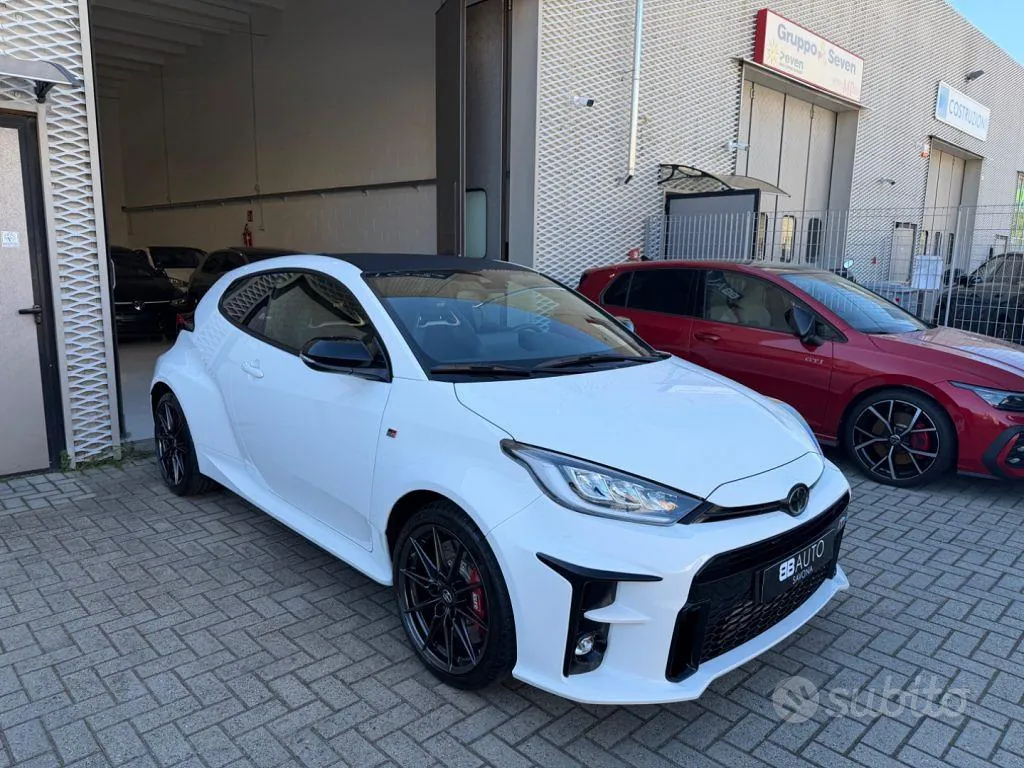 Toyota Yaris 2024 photo 5