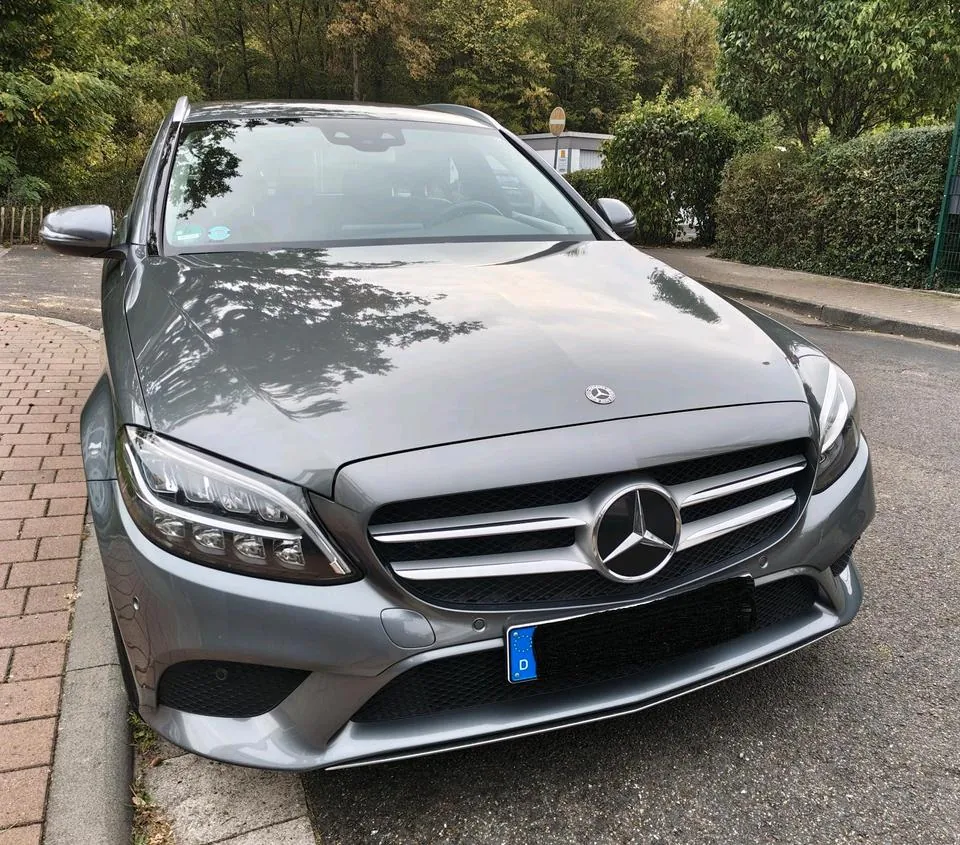 Mercedes-Benz C180