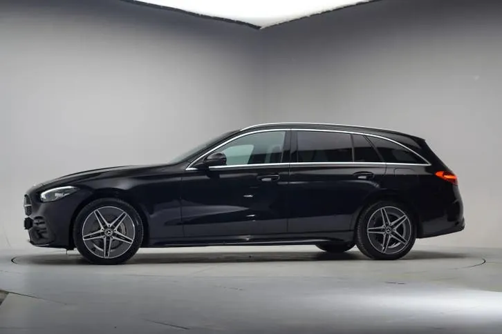Mercedes-Benz C-Class 2022 photo 2