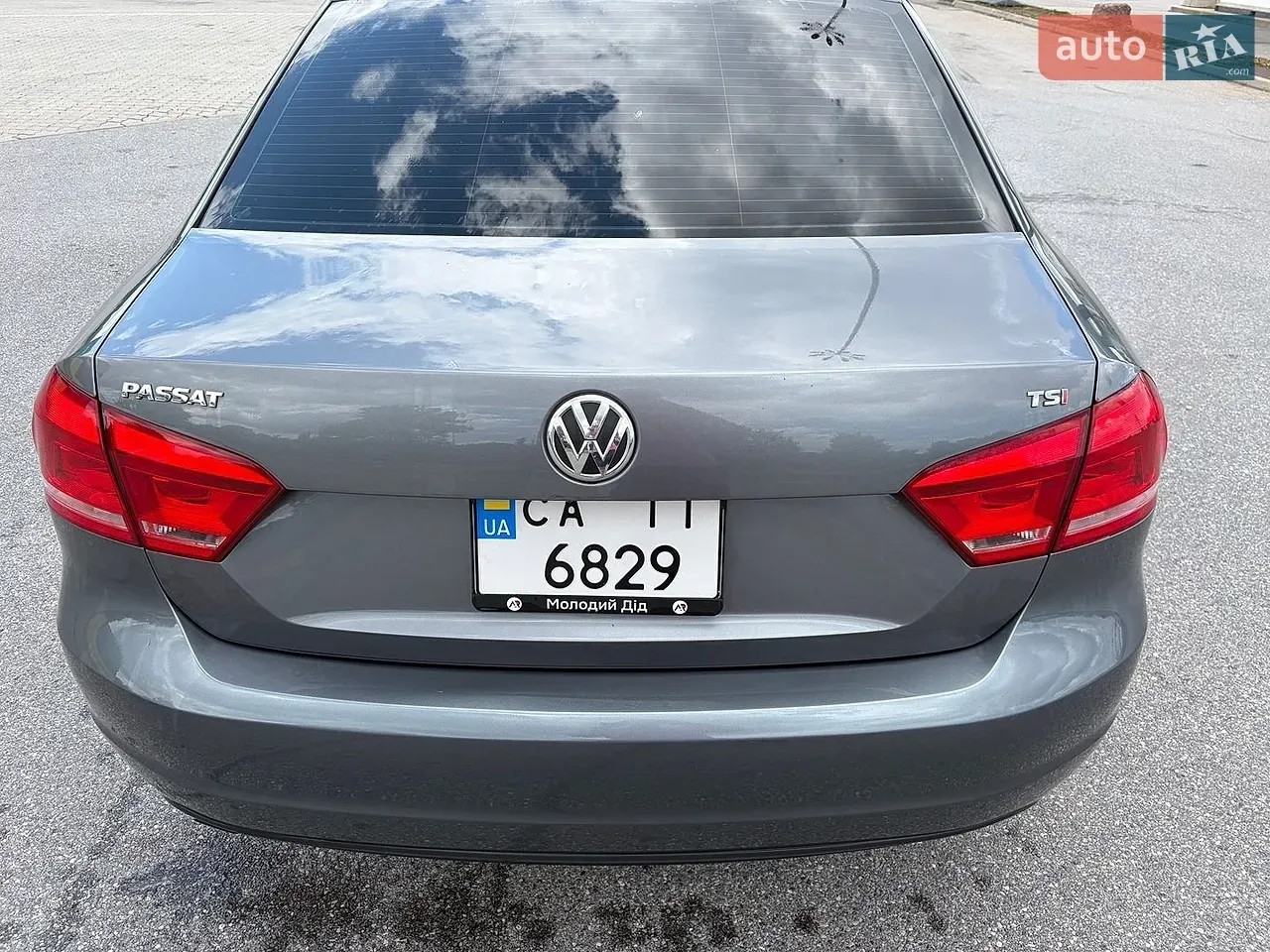 Volkswagen Passat 2015 photo 2