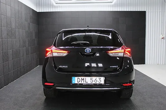 Toyota Auris 2018 photo 5