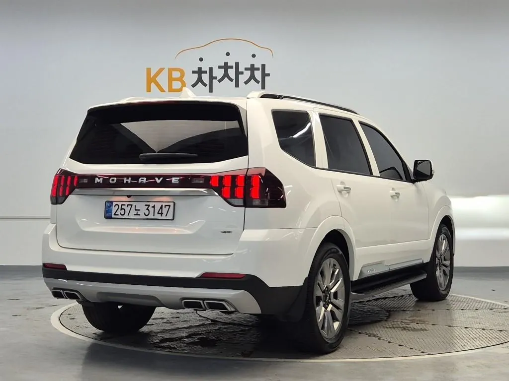 Kia Mohave 2022 photo 3