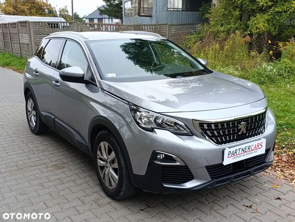 Peugeot 3008 2019 photo 2