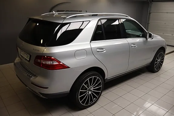Mercedes-Benz Ml250 2012 photo 2