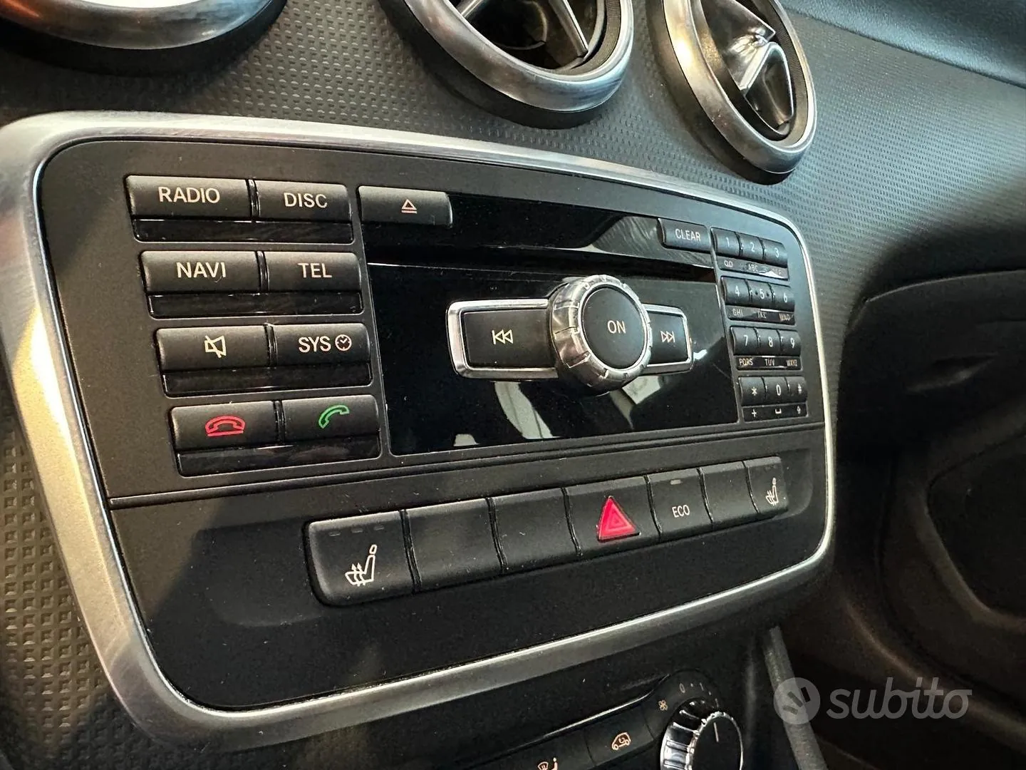 Mercedes-Benz A 180 2015 photo 5