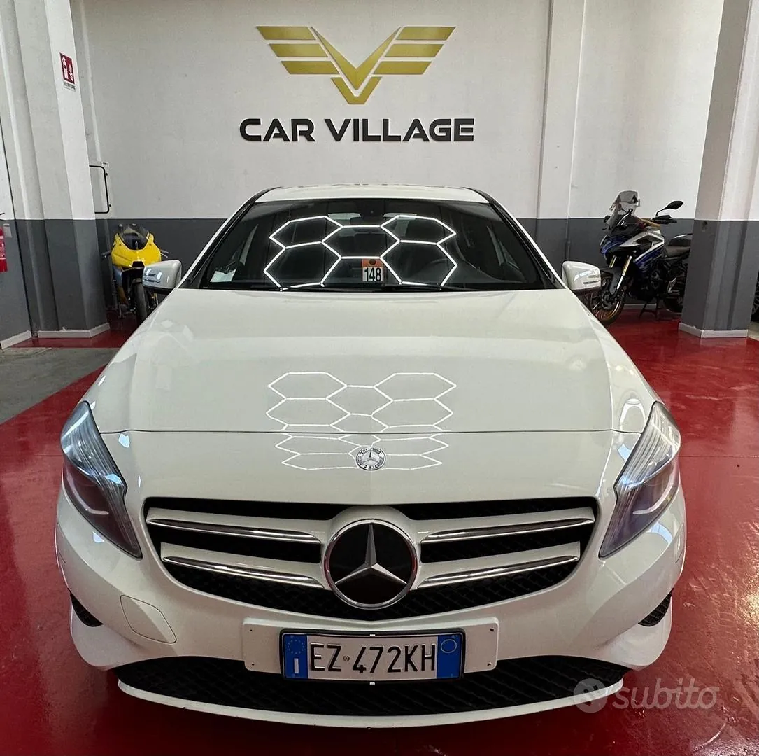 Mercedes-Benz A 180