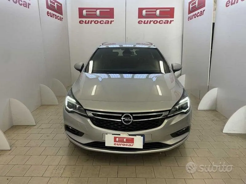 Opel Astra 2018 photo 3
