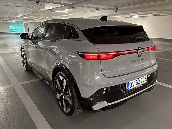 Renault Megane E-Tech 2022 photo 5