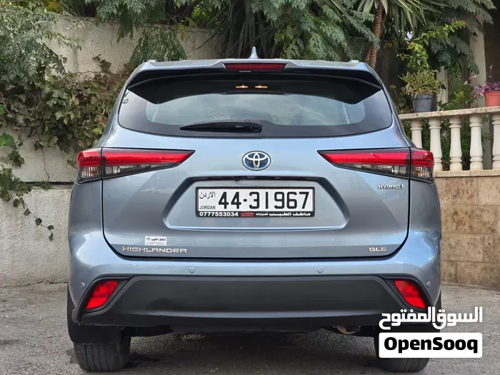 Toyota Highlander 2022 photo 4