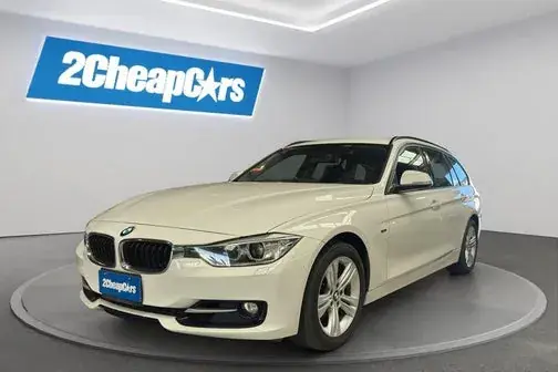 BMW 320I