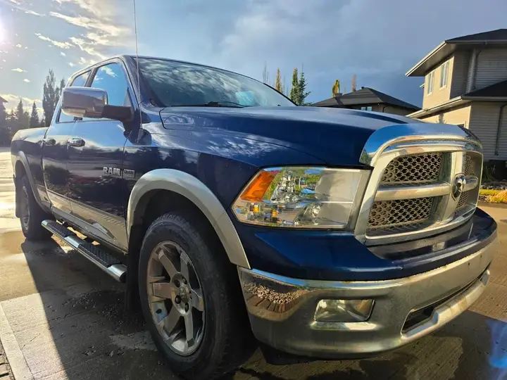 Dodge Ram 1500 2010 photo 3