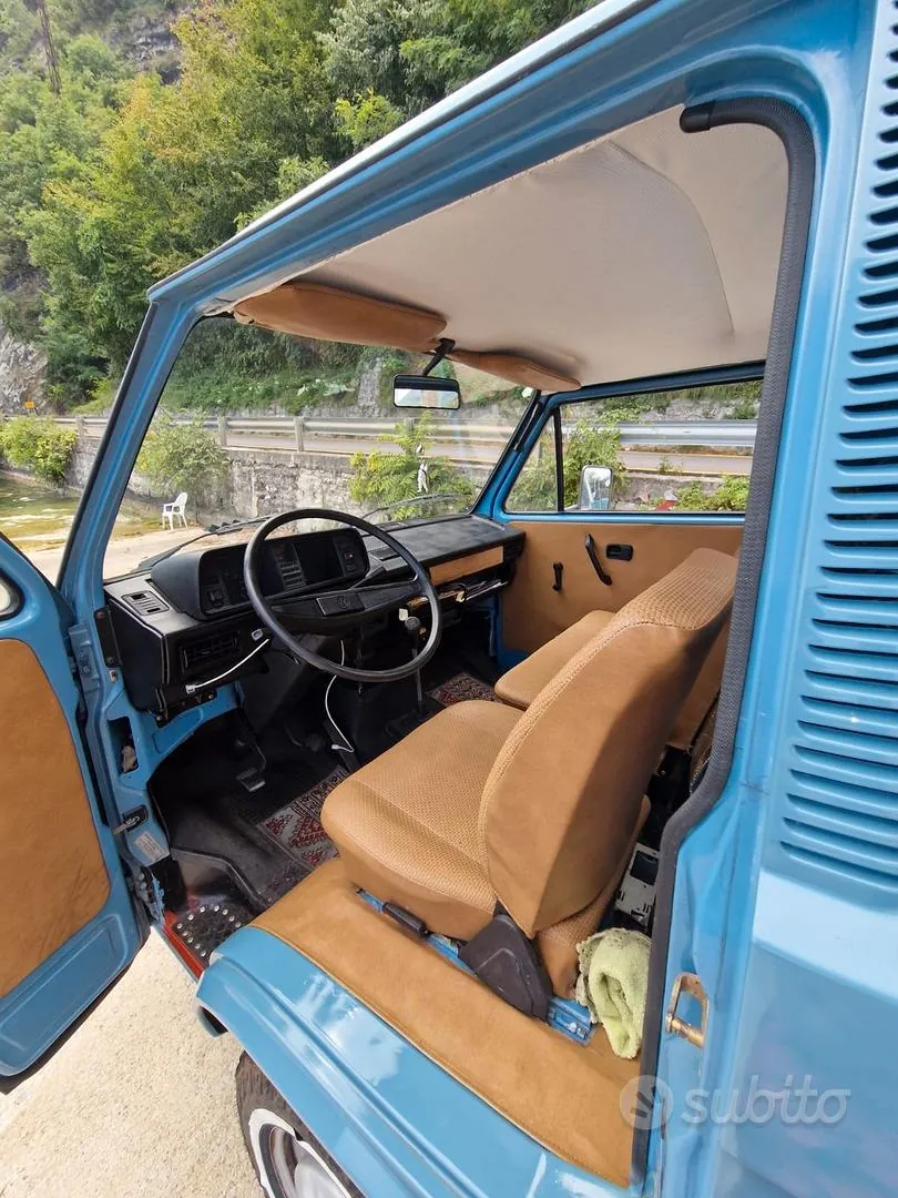 Volkswagen T3 1989 photo 2