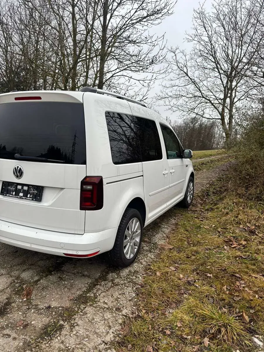 Volkswagen Caddy 2019 photo 2