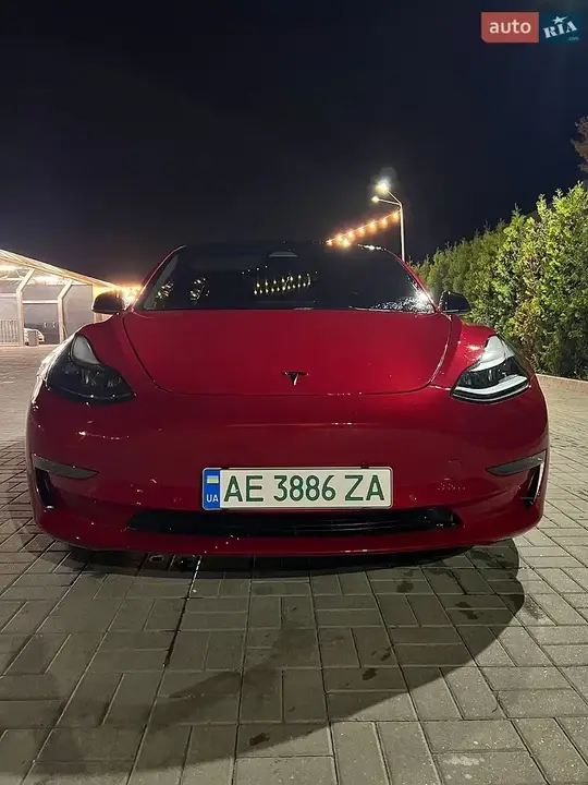 Tesla Model 3 2022 photo 4