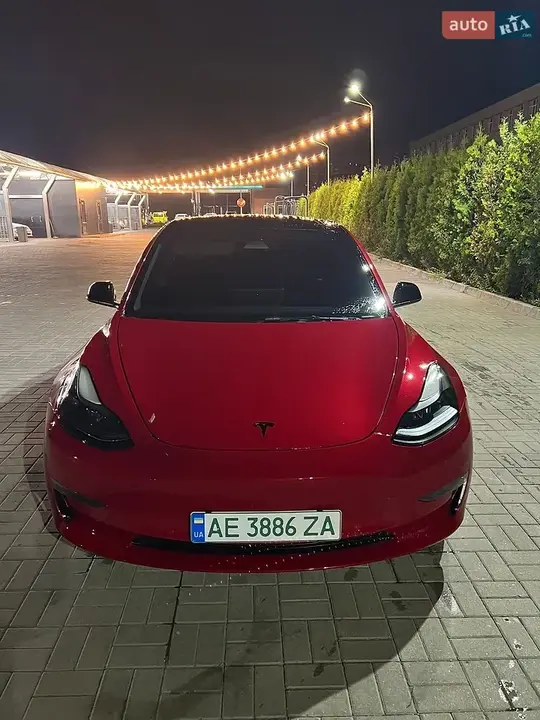Tesla Model 3 2022 photo 5
