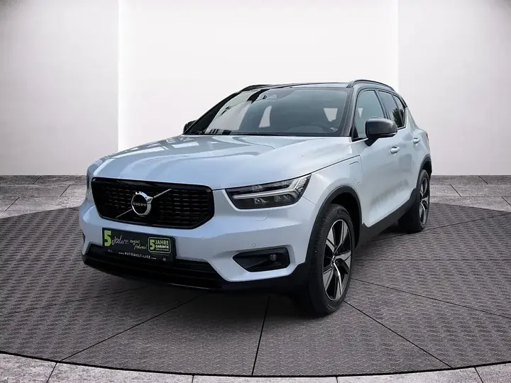 Volvo Xc40 2022 photo 2