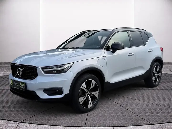 Volvo Xc40 2022 photo 3