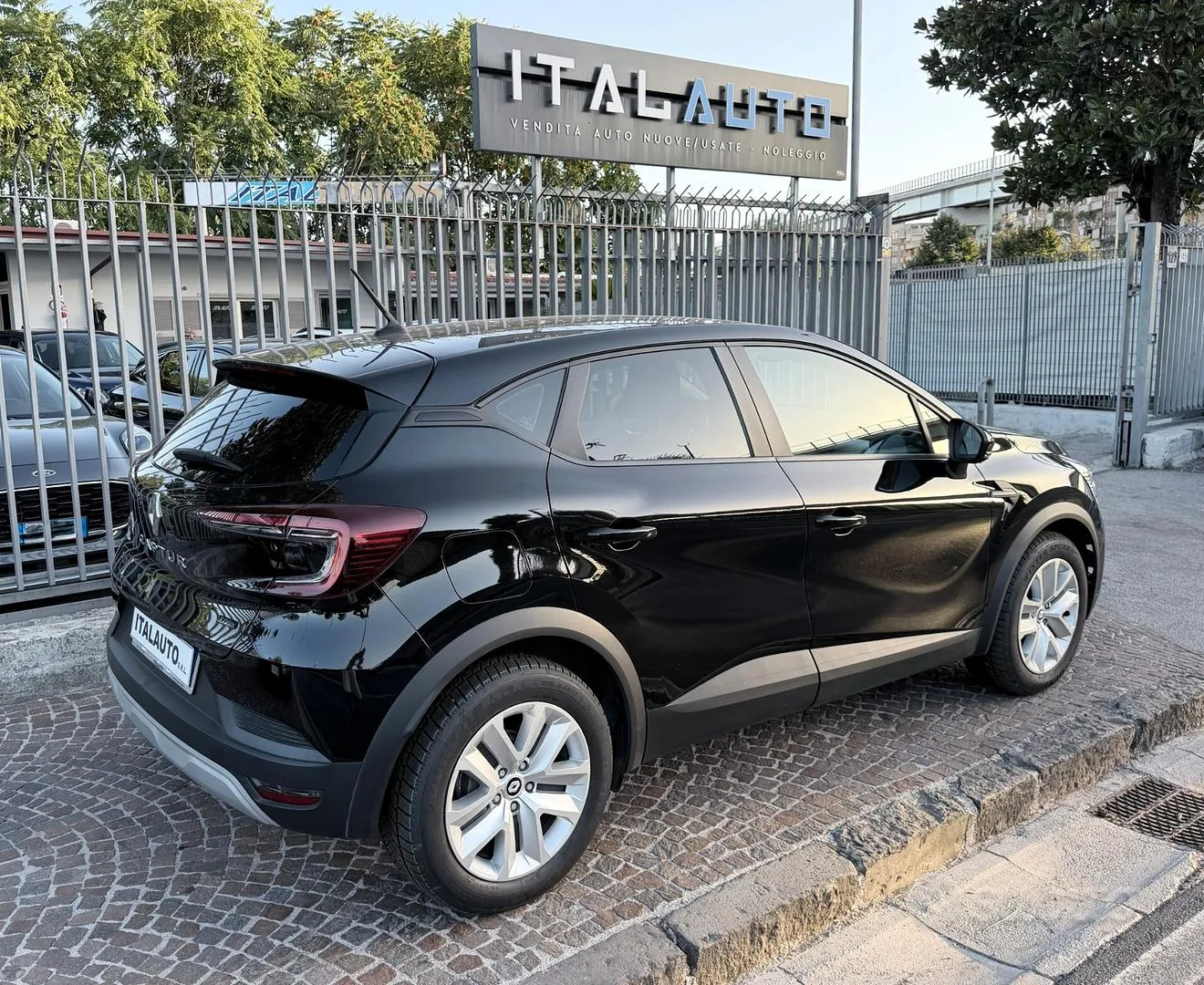 Renault Captur 2024 photo 5