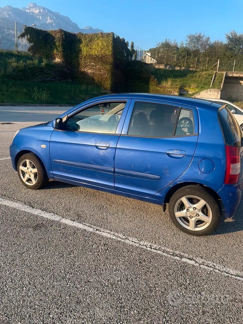 Kia Picanto 2005 photo 3