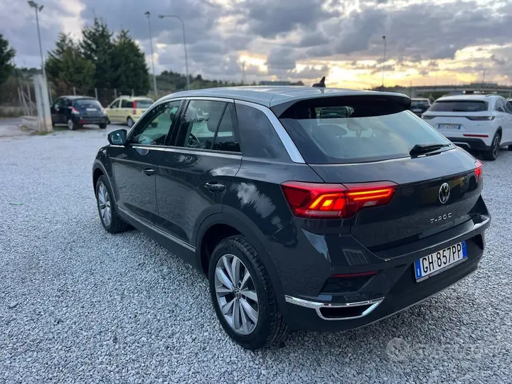 Volkswagen T-Roc 2022 photo 4