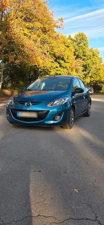 Mazda 2