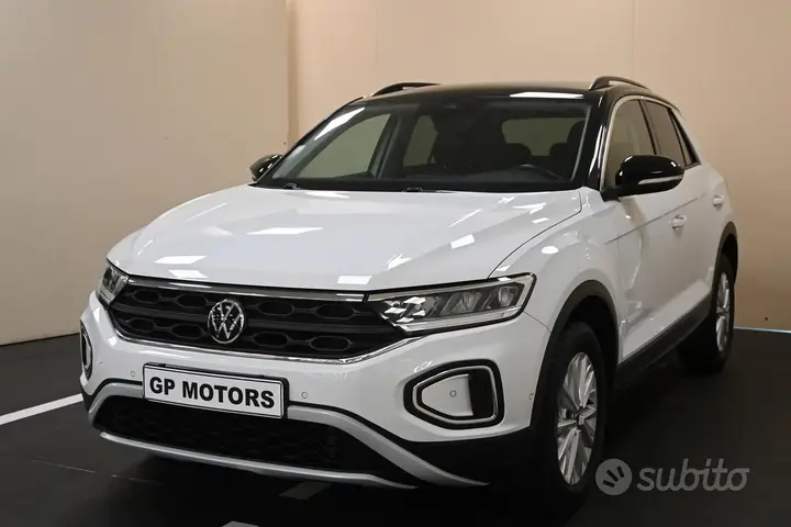Volkswagen T-Roc 2022 photo 2