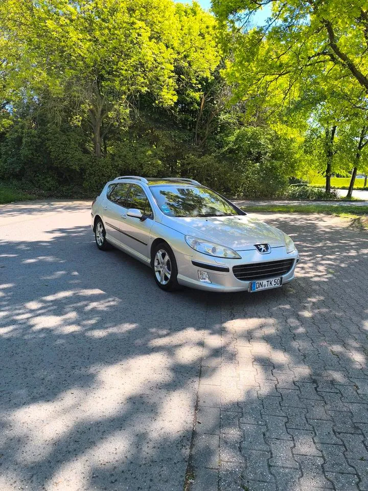 Peugeot 407