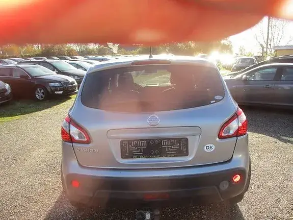 Nissan Qashqai 2011 photo 4