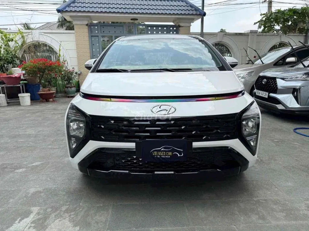 Hyundai Stargazer