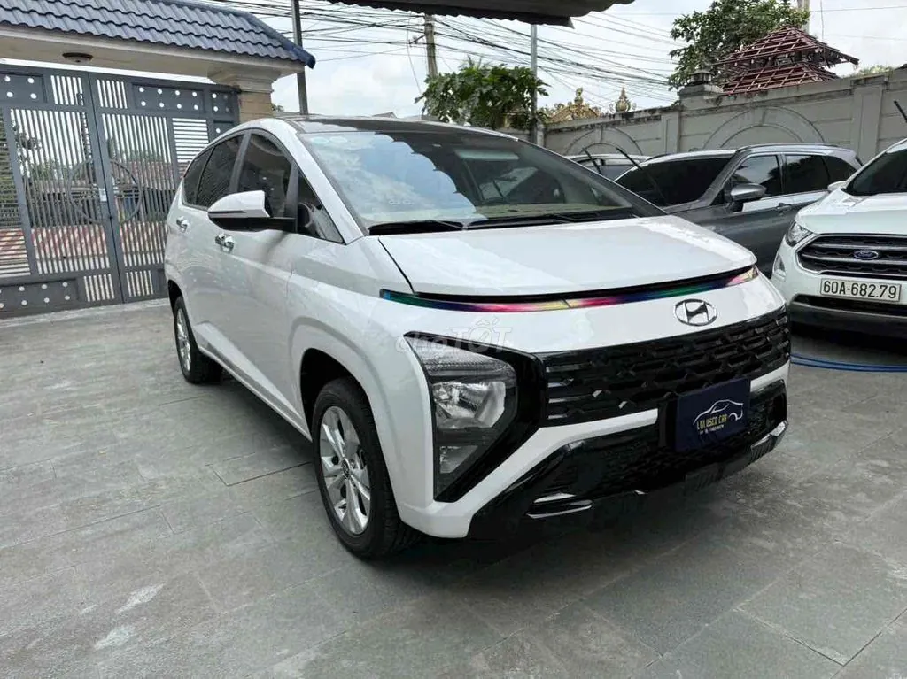 Hyundai Stargazer 2022 photo 2