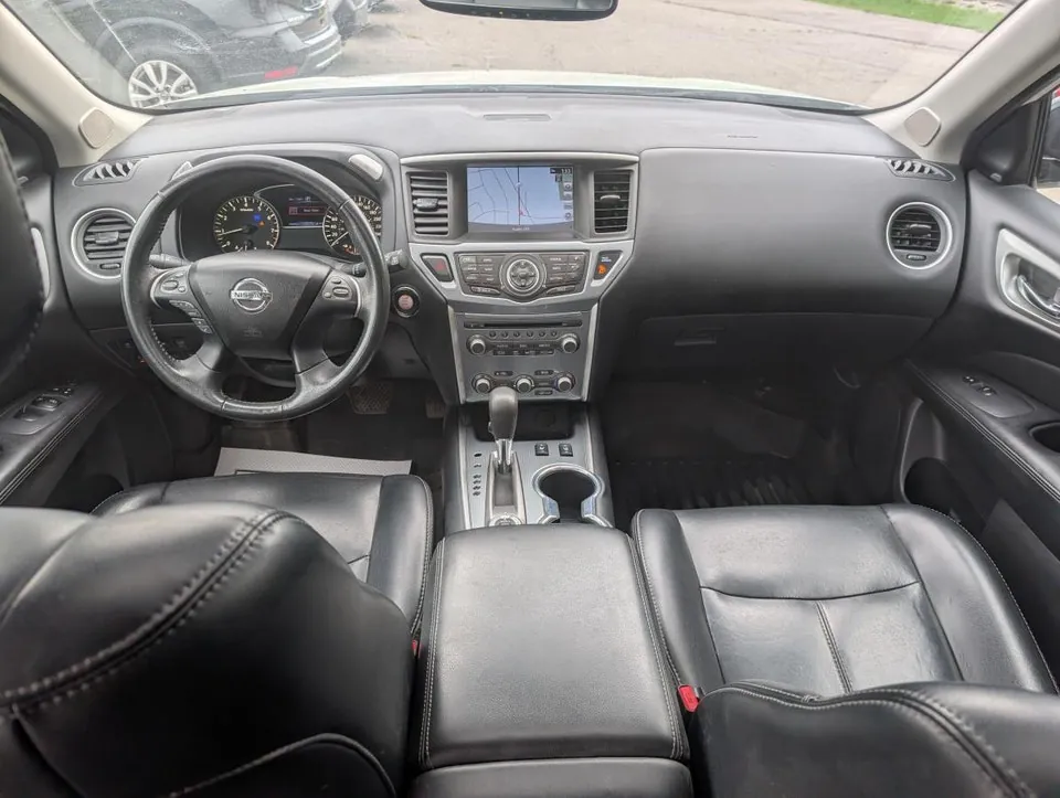 Nissan Pathfinder 2017 photo 5