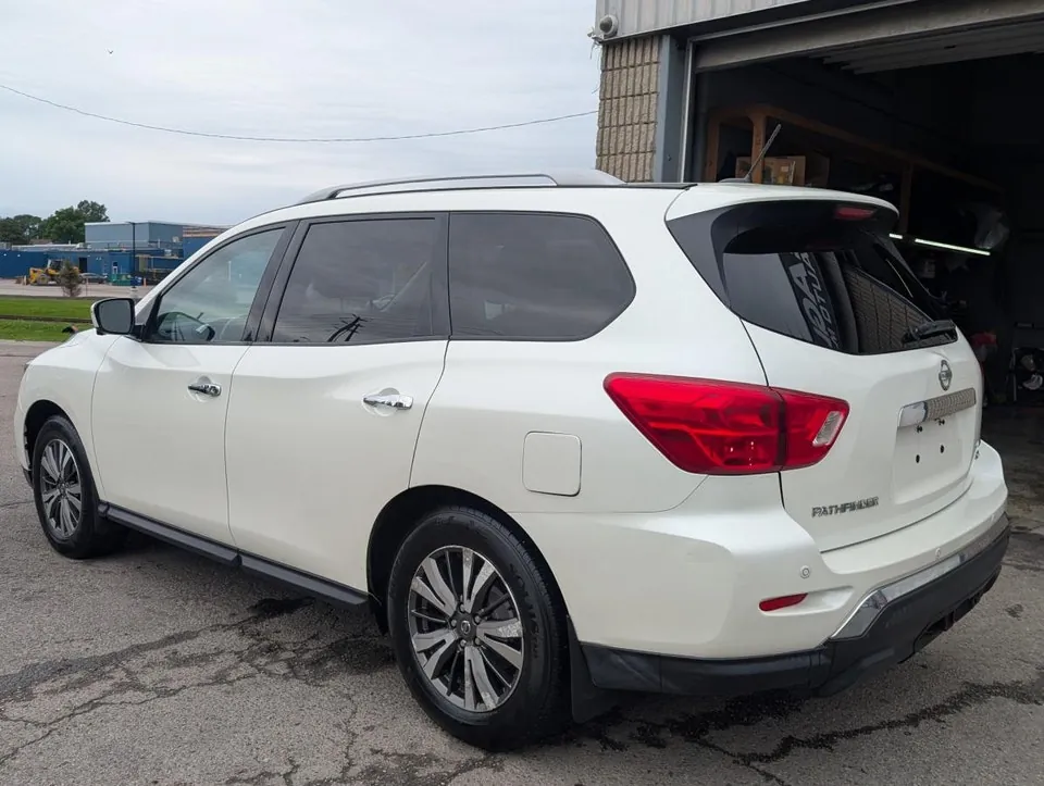 Nissan Pathfinder 2017 photo 4