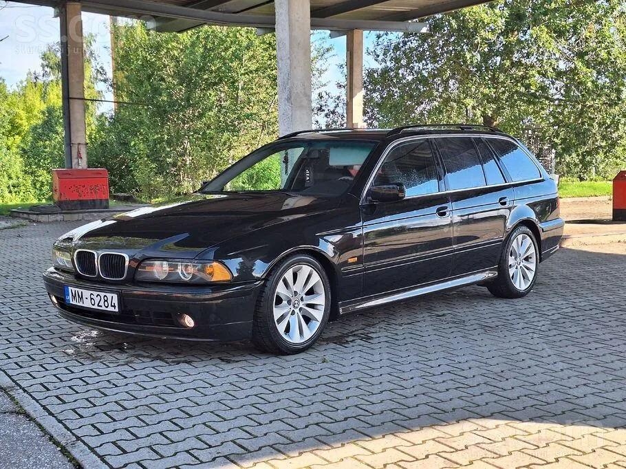 BMW 525