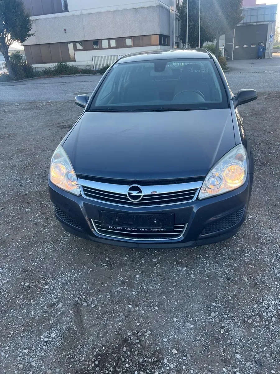 Opel Astra 2007 photo 2