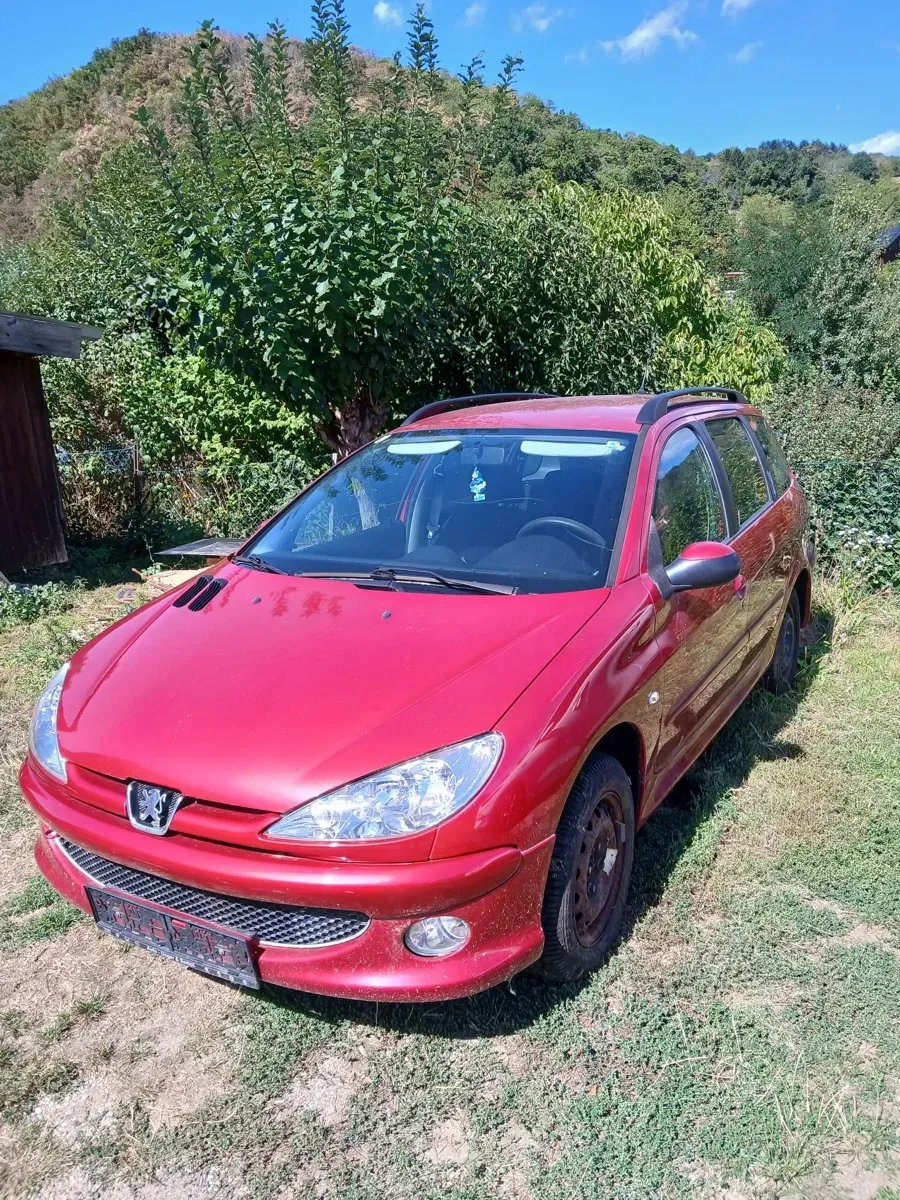 Peugeot 206