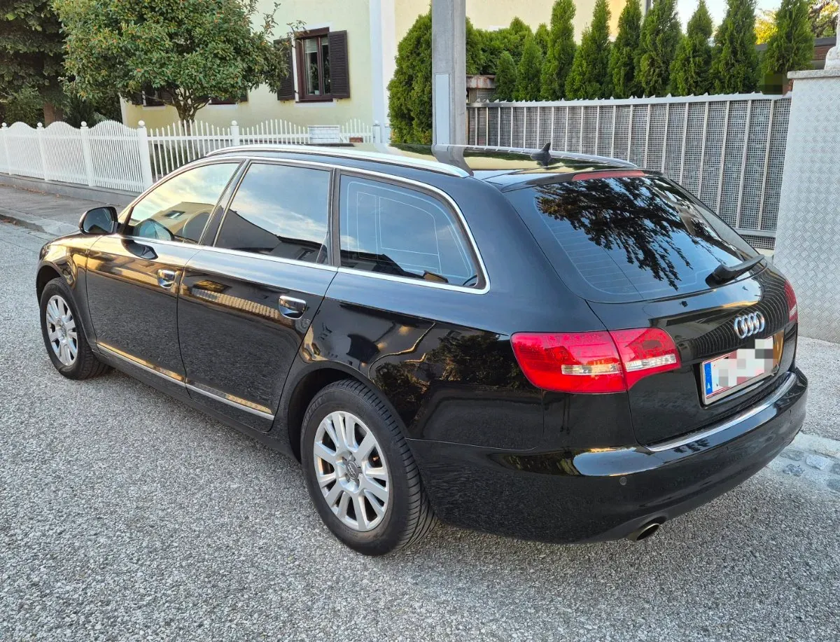 Audi A6 2010 photo 3