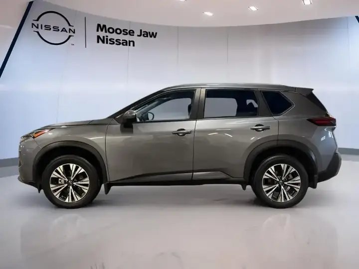 Nissan Rogue 2023 photo 3