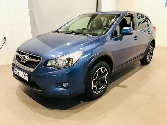 Subaru Xv 2012 photo 2