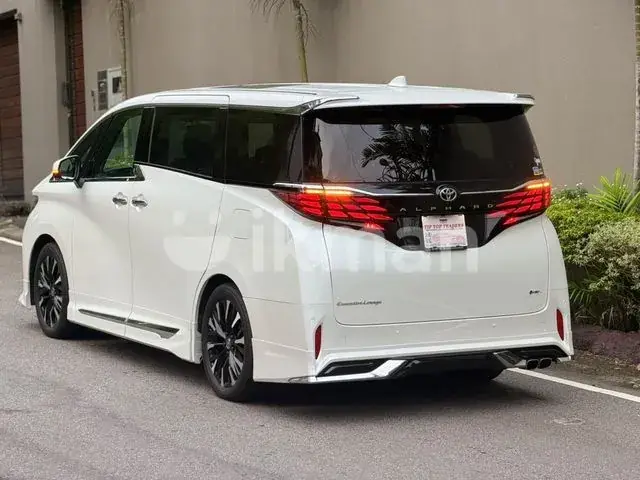 Toyota Alphard 2025 photo 5