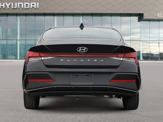 Hyundai Elantra 2026 photo 5