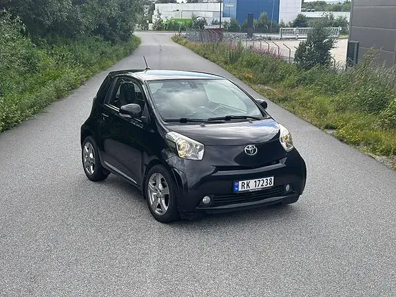 Toyota Iq