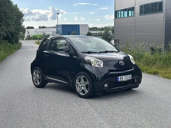 Toyota Iq 2010 photo 2