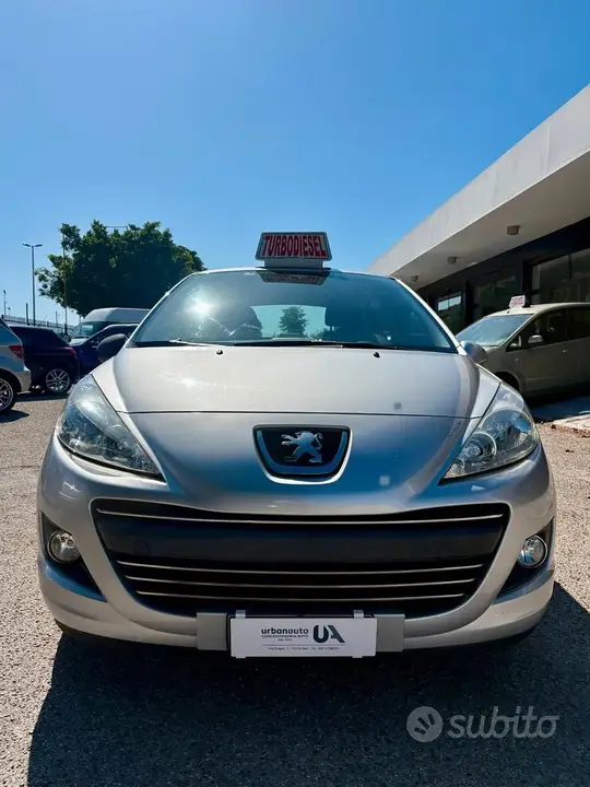 Peugeot 207 2010 photo 3